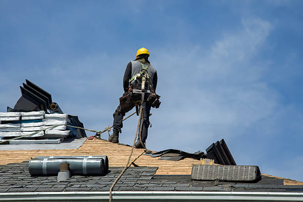 Professional Roof Replacement technician working in Lithopolis, OH